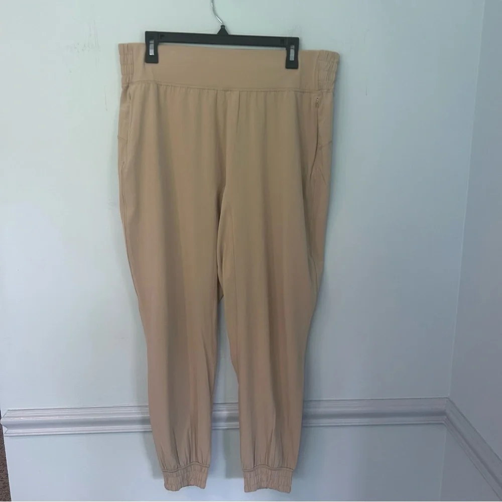 Lululemon Trench Beige Sun Setter High Rise Full Length Joggers Size 12